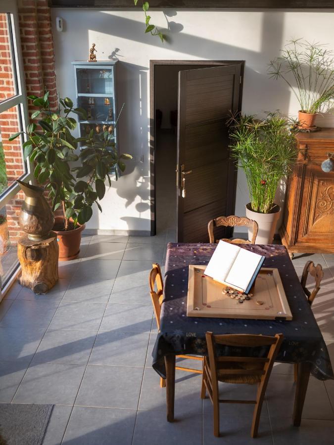 ลา กร็องฌ์ ดู บอสเกต์ Bed & Breakfast Honnecourt-sur-Escaut ภายนอก รูปภาพ